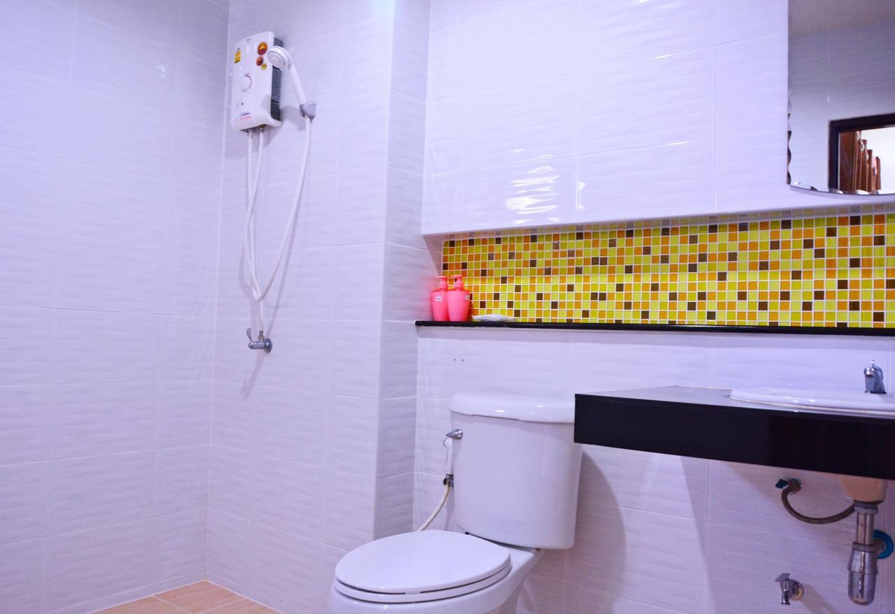Greenhouse Apartment Nakhon Phanom Exterior foto
