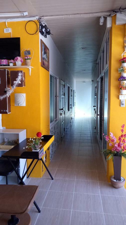 Greenhouse Apartment Nakhon Phanom Exterior foto